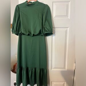 Dress for occasion ! Gorgeous sexy yet modest fit size 6-8